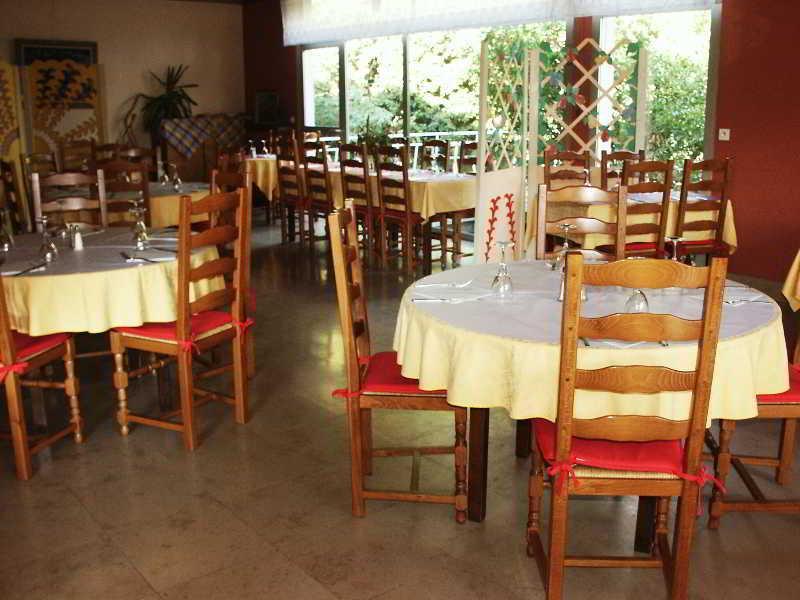 Hotel La Scala Pithiviers Bagian luar foto