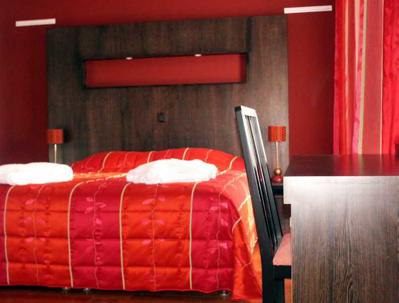 Hotel La Scala Pithiviers Bagian luar foto